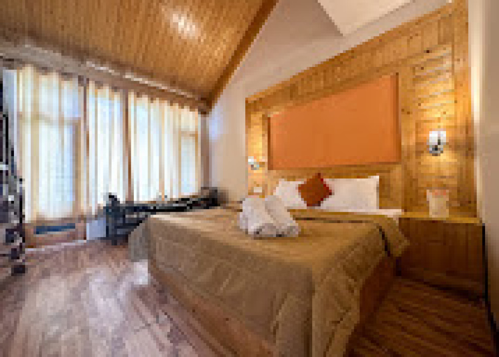 15 Rooms Hotel For Lease in Manali